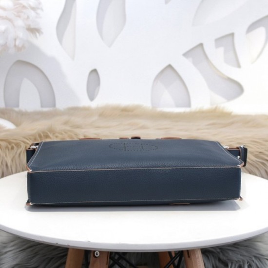 2022SS Men's Briefcase Spring-like delicate item HERMES Hermes 2022SS Men's Briefcase Spring-like delicate item HERMES Hermes