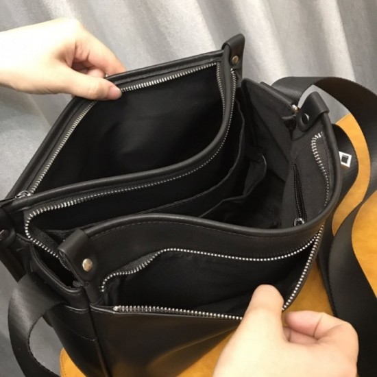 Shoulder bag with sophisticated charm 2022SS HERMES Hermes Shoulder bag with sophisticated charm 2022SS HERMES Hermes