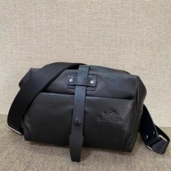 A popular explosion and a hot seller! Shoulder bag 2022SS HERMES Hermes