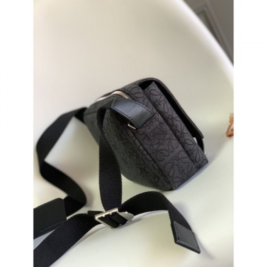 Favorite Design Shoulder Bag 2022SS LOEWE Loewe Favorite Design Shoulder Bag 2022SS LOEWE Loewe