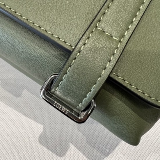 Show me mature shoulder bag 2022SS LOEWE Loewe Show me mature shoulder bag 2022SS LOEWE Loewe