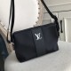 2022SS Men's Shoulder Bag New Spring / Summer LOUIS VUITTON Louis Vuitton 2022SS Men's Shoulder Bag New Spring / Summer LOUIS VUITTON Louis Vuitton