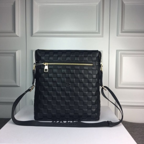2022SS Men's Shoulder Bag Cool Design LOUIS VUITTON Louis Vuitton 2022SS Men's Shoulder Bag Cool Design LOUIS VUITTON Louis Vuitton