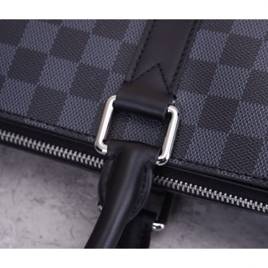 2022SS Men's Briefcase Very Rare Color LOUIS VUITTON Louis Vuitton 2022SS Men's Briefcase Very Rare Color LOUIS VUITTON Louis Vuitton