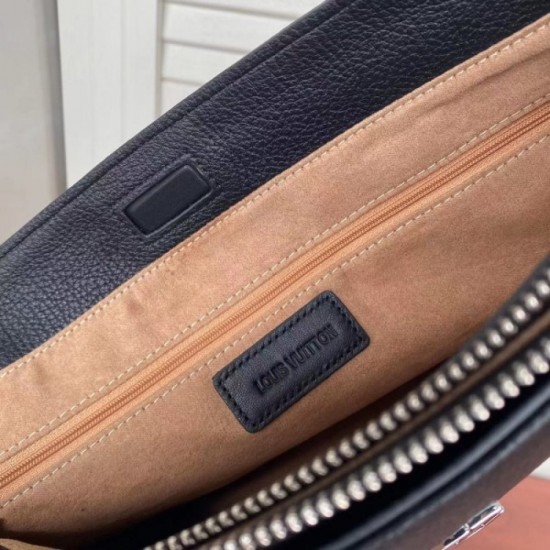 2022SS Men's Briefcase Very Popular LOUIS VUITTON Louis Vuitton 2022SS Men's Briefcase Very Popular LOUIS VUITTON Louis Vuitton