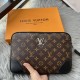 2022SS Men's Clutch Bag Popular Limited Color LOUIS VUITTON Louis Vuitton 2022SS Men's Clutch Bag Popular Limited Color LOUIS VUITTON Louis Vuitton
