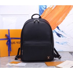 2022SS Men's Backpack LOUIS VUITTON Louis Vuitton Tops Featured This Spring / Summer