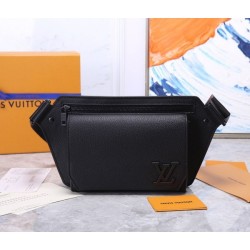 2022SS Men's Waist Bag Easy to balance LOUIS VUITTON Louis Vuitton