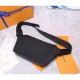 2022SS Men's Waist Bag Easy to balance LOUIS VUITTON Louis Vuitton 2022SS Men's Waist Bag Easy to balance LOUIS VUITTON Louis Vuitton