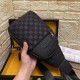 2022SS Men's Chest Bag First come, first served LOUIS VUITTON Louis Vuitton 2022SS Men's Chest Bag First come, first served LOUIS VUITTON Louis Vuitton