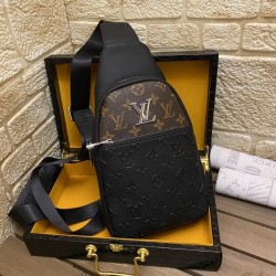 2022SS Men's chest bag Delivered from overseas Limited edition LOUIS VUITTON Louis Vuitton