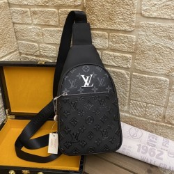 2022SS Men's Chest Bag Super Cool Spring Summer New LOUIS VUITTON Louis Vuitton