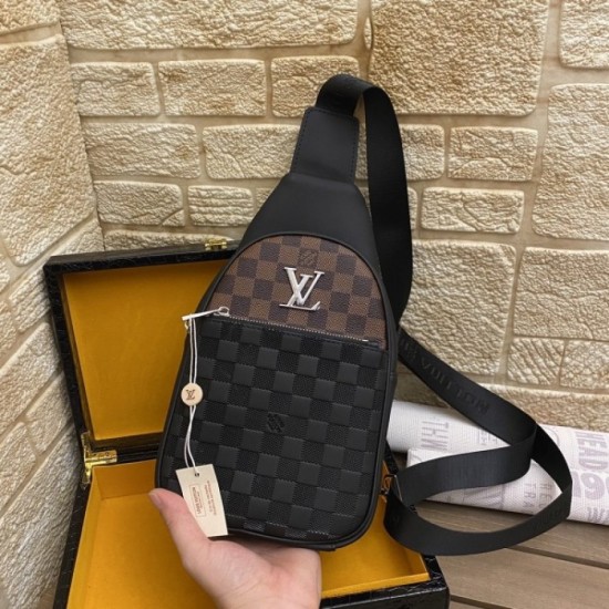 2022SS Men's Chest Bag Latest Limited Time Sale LOUIS VUITTON Louis Vuitton 2022SS Men's Chest Bag Latest Limited Time Sale LOUIS VUITTON Louis Vuitton