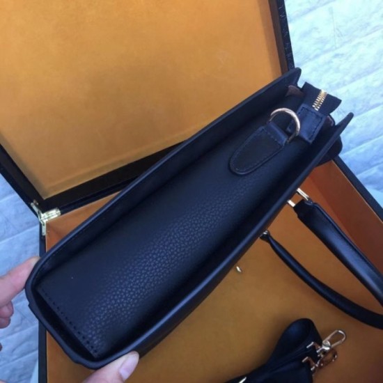 Spring new work attention briefcase 2022SS LOUIS VUITTON Louis Vuitton Spring new work attention briefcase 2022SS LOUIS VUITTON Louis Vuitton