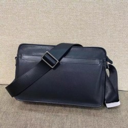 Overseas limited new shoulder bag 2022SS LOUIS VUITTON Louis Vuitton