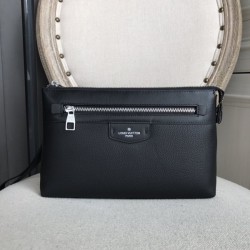 Ultra rare product clutch bag 2022SS LOUIS VUITTON Louis Vuitton