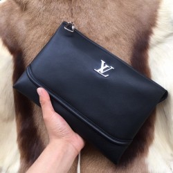 Latest popular clutch bag 2022SS LOUIS VUITTON Louis Vuitton