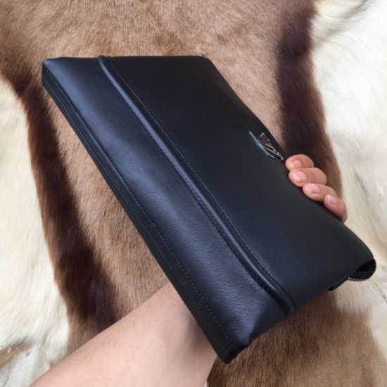 Latest popular clutch bag 2022SS LOUIS VUITTON Louis Vuitton Latest popular clutch bag 2022SS LOUIS VUITTON Louis Vuitton