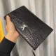 Latest Arrival Clutch Bag 2022SS LOUIS VUITTON Louis Vuitton Latest Arrival Clutch Bag 2022SS LOUIS VUITTON Louis Vuitton