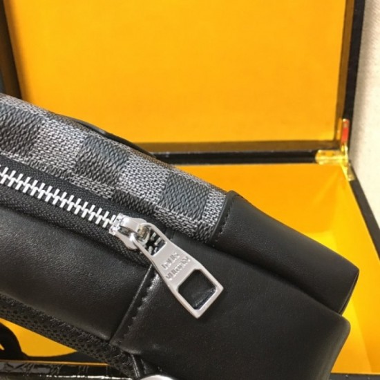 Featured summer new chest bag 202SS LOUIS VUITTON Louis Vuitton Featured summer new chest bag 202SS LOUIS VUITTON Louis Vuitton