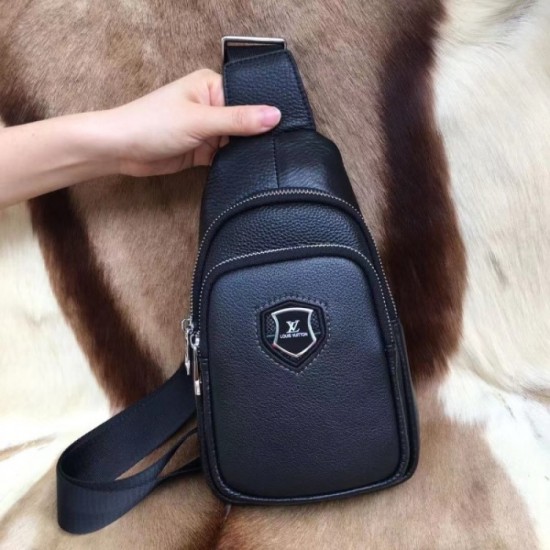 Good impression 120% chest bag 202SS LOUIS VUITTON Louis Vuitton Good impression 120% chest bag 202SS LOUIS VUITTON Louis Vuitton
