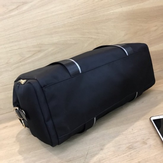 Modern Style Travel Bag 2022SS LOUIS VUITTON Louis Vuitton Modern Style Travel Bag 2022SS LOUIS VUITTON Louis Vuitton