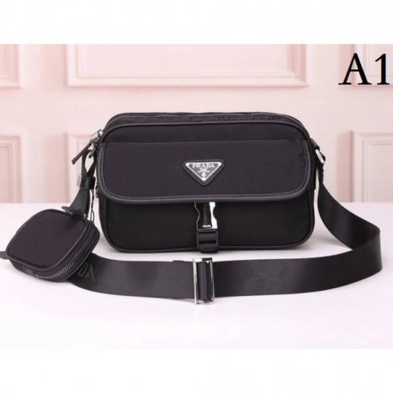 2022SS Men's Shoulder Bag PRADA Prada with the impression of a fashionable expert 2022SS Men's Shoulder Bag PRADA Prada with the impression of a fashionable expert