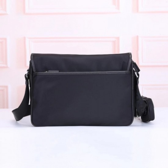 2022SS Men's Shoulder Bag Next Hit Inevitable Brand PRADA Prada 2022SS Men's Shoulder Bag Next Hit Inevitable Brand PRADA Prada