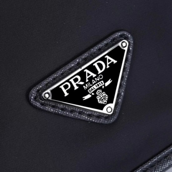 2022SS Men's Shoulder Bag Next Hit Inevitable Brand PRADA Prada 2022SS Men's Shoulder Bag Next Hit Inevitable Brand PRADA Prada