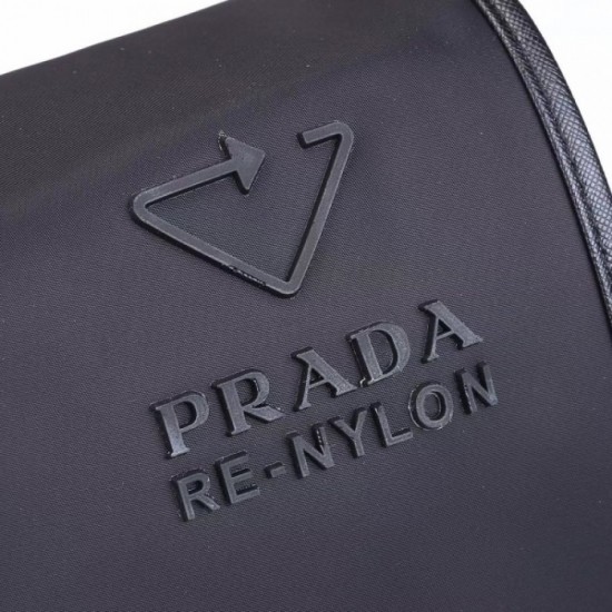 2022SS Men's Shoulder Bag Next Hit Inevitable Brand PRADA Prada 2022SS Men's Shoulder Bag Next Hit Inevitable Brand PRADA Prada