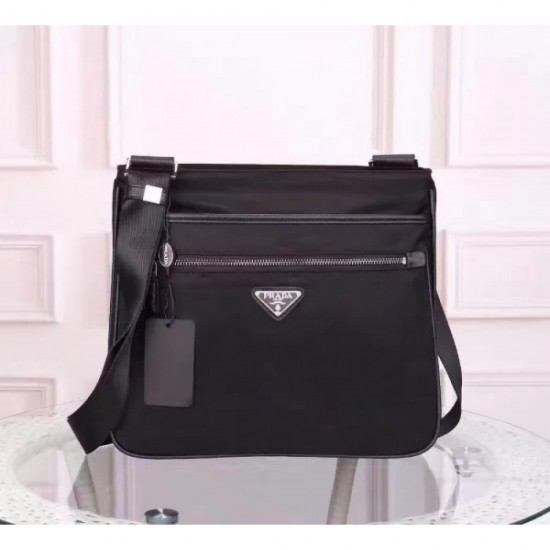 2022SS Men's Shoulder Bag Give me a beautiful impression PRADA Prada 2022SS Men's Shoulder Bag Give me a beautiful impression PRADA Prada