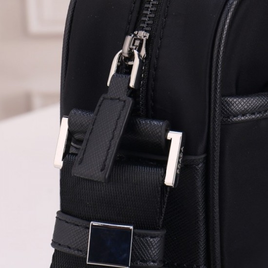 2022SS Men's Shoulder Bag New Summer PRADA Prada 2022SS Men's Shoulder Bag New Summer PRADA Prada