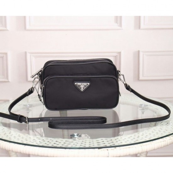 2022SS Men's Shoulder Bag New Summer PRADA Prada 2022SS Men's Shoulder Bag New Summer PRADA Prada
