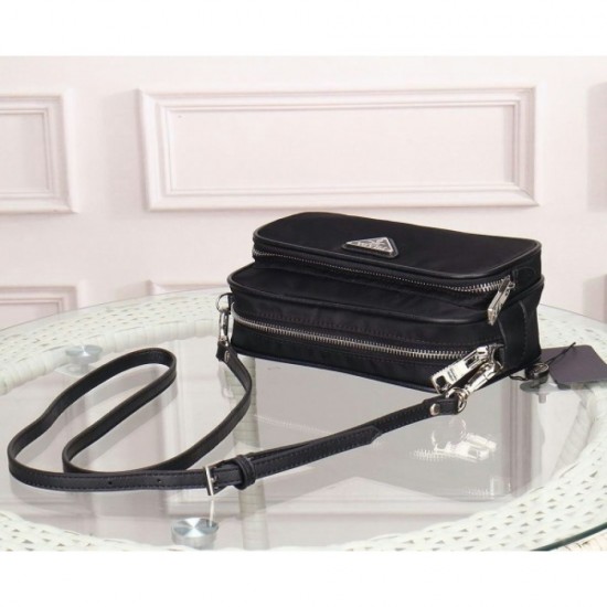2022SS Men's Shoulder Bag New Summer PRADA Prada 2022SS Men's Shoulder Bag New Summer PRADA Prada