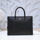 2022SS Men's Briefcase New this summer PRADA Prada 2022SS Men's Briefcase New this summer PRADA Prada