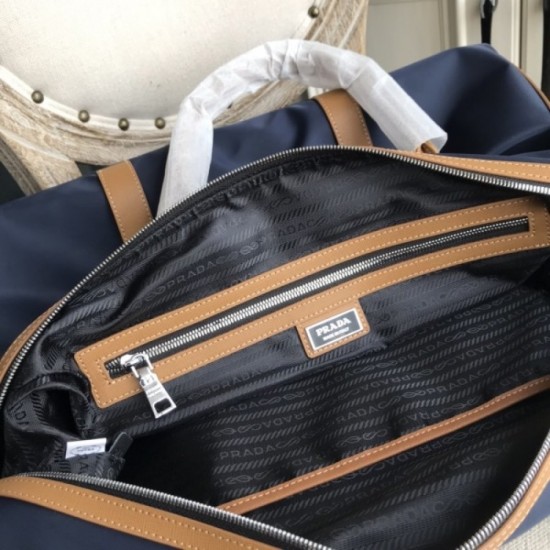 2022SS Travel bag Fashionable points regardless of coordination PRADA Prada 2022SS Travel bag Fashionable points regardless of coordination PRADA Prada