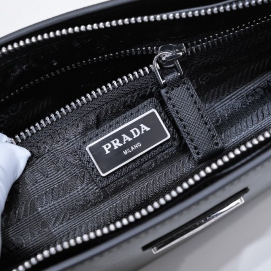 2022SS Men's Clutch Bag Latest Advance Fashionable Logo PRADA Prada 2022SS Men's Clutch Bag Latest Advance Fashionable Logo PRADA Prada
