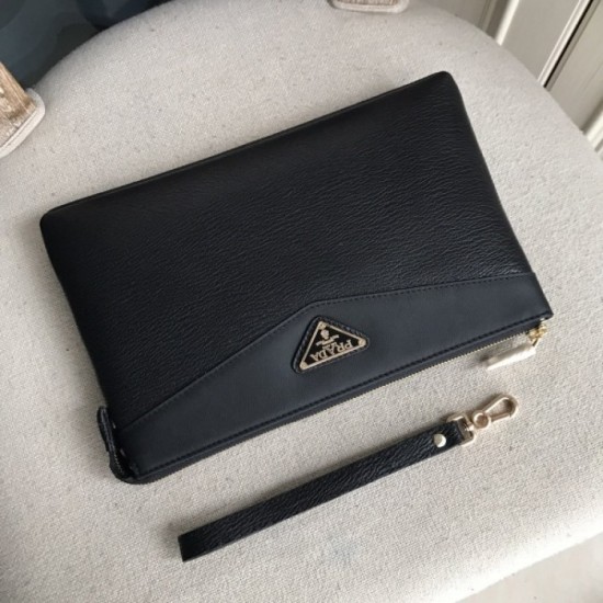 2022SS Men's Clutch Bag This season's trend item PRADA Prada 2022SS Men's Clutch Bag This season's trend item PRADA Prada