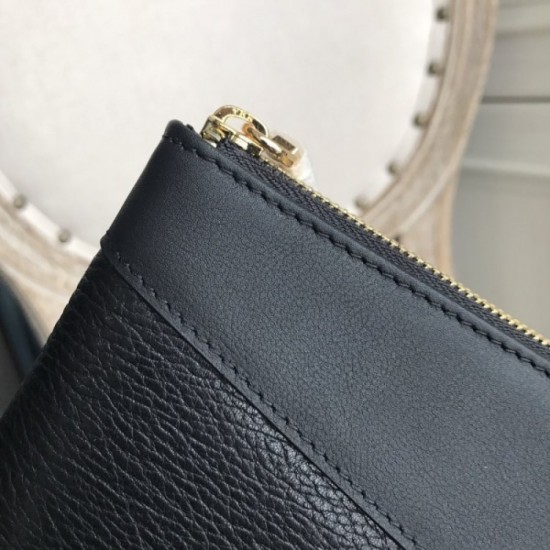2022SS Men's Clutch Bag This season's trend item PRADA Prada 2022SS Men's Clutch Bag This season's trend item PRADA Prada