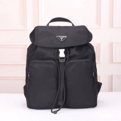 2022SS Men's Backpack PRADA Prada looks youthful and energetic