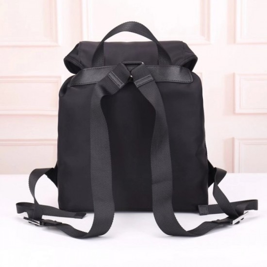 2022SS Men's Backpack PRADA Prada looks youthful and energetic 2022SS Men's Backpack PRADA Prada looks youthful and energetic