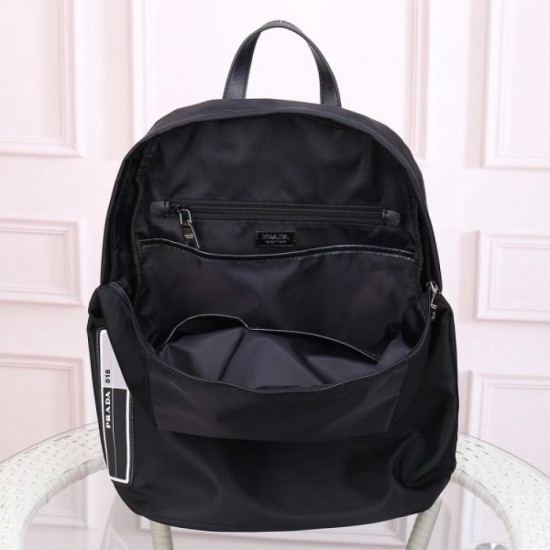 2022SS Men's Backpack Show me a calm atmosphere PRADA Prada 2022SS Men's Backpack Show me a calm atmosphere PRADA Prada
