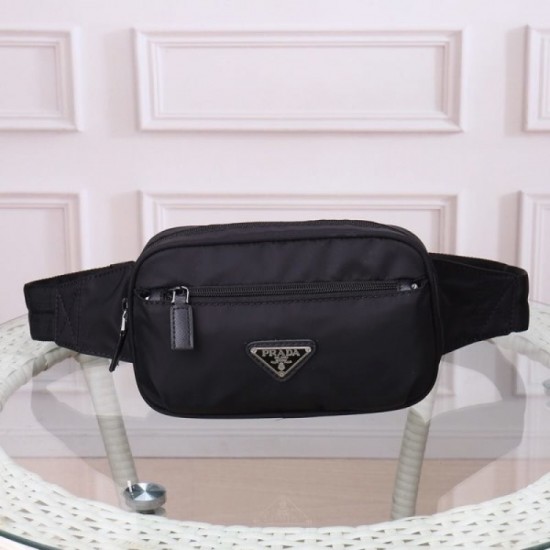 2022SS Men's waist bag PRADA Prada where you can feel the latest trends 2022SS Men's waist bag PRADA Prada where you can feel the latest trends