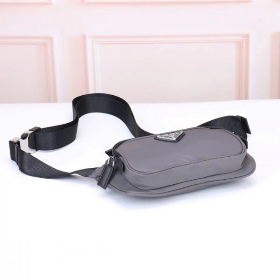 2022SS Men's waist bag New summer PRADA Prada that transcends borders and time 2022SS Men's waist bag New summer PRADA Prada that transcends borders and time