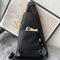 2022SS Men's chest bag Hard-to-find item sold out in Japan PRADA Prada