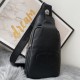 2022SS Men's chest bag Hard-to-find item sold out in Japan PRADA Prada 2022SS Men's chest bag Hard-to-find item sold out in Japan PRADA Prada
