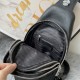 2022SS Men's chest bag Hard-to-find item sold out in Japan PRADA Prada 2022SS Men's chest bag Hard-to-find item sold out in Japan PRADA Prada