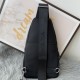 2022SS Men's Chest Bag This season's hottest trend PRADA Prada 2022SS Men's Chest Bag This season's hottest trend PRADA Prada
