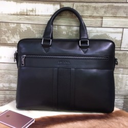 A gift to give Briefcase 2022SS PRADA Prada