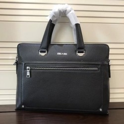This season's recommended topical briefcase 2022SS PRADA Prada